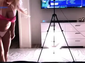 Chaturbate Sex Cam of naughtyobsessions