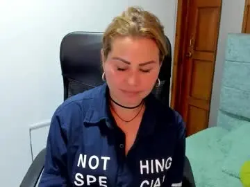 Chaturbate Live Porn of julieta_star69