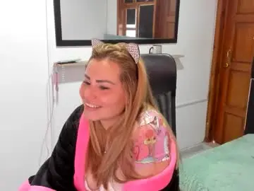 Chaturbate Best live sex cam show of julieta_star69