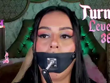 Chaturbate Watch Live Sex Cams of soffiqueen
