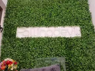 Chaturbate Live Sex Cam of hotfallingdevil