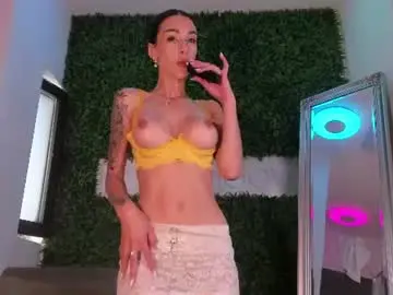 Chaturbate Live Porn of hotfallingdevil