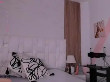Chaturbate Nude Webcam of isabella_whiite