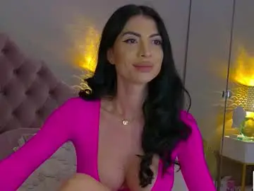 Chaturbate Live Sex Cam of metishacaprice