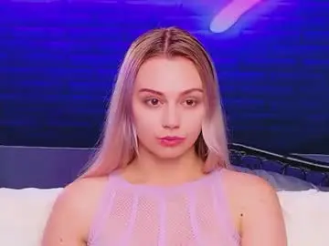 Chaturbate Live Sex Cam of alessiacroft