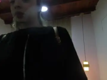 Chaturbate Live Porn of aliceross1