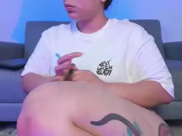 Chaturbate Live Sex Cam of miah_storm