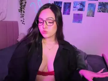 Chaturbate Free Porn Cam of saraa_swett