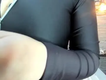 Chaturbate Best live sex cam show of sarahdeyvis