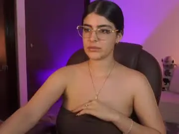 Chaturbate Live Sex Cam of _niah