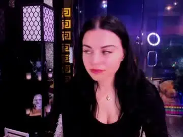 Chaturbate Adult Webcam of alma_pearl