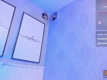 Chaturbate Sex Chat of isa_little4u