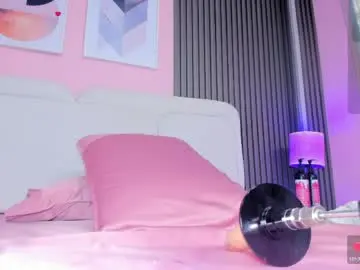 Chaturbate Best live sex cam show of lia_sucker