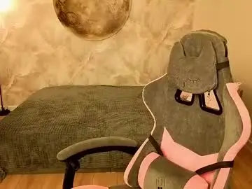 Chaturbate Adult Video Chat of julia_shyy