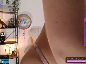 Chaturbate Live Sex of lucylia_