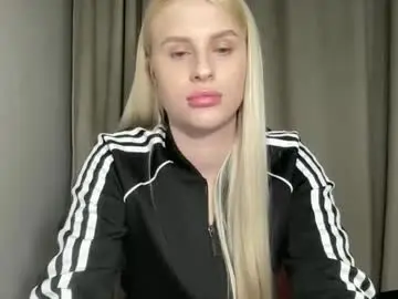 Chaturbate Live Sex of shyfox02