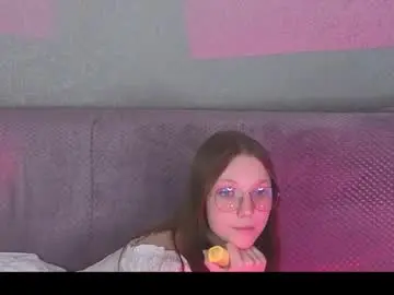 Chaturbate Live Sex Cam of ellensweetie