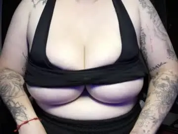 Chaturbate Watch Live Sex Cams of horny_amature_couple