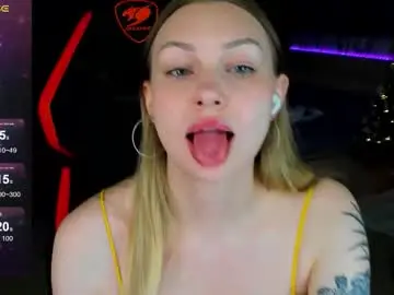 Chaturbate Best live sex cam show of annie69kiss