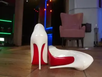 Chaturbate Watch Live Sex Cams of eva_fashionista