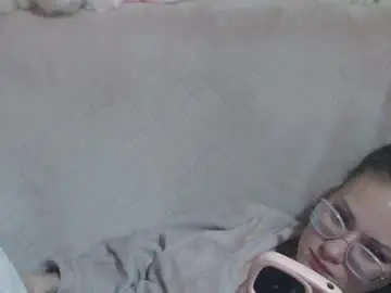 Chaturbate Live Sex of flowercandydoll13