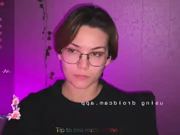 Chaturbate Live Sex Cam of iceeheart