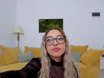Chaturbate Live Porn of emrya