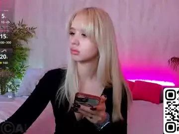 Chaturbate Live Sex of mila_kinor