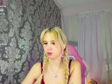 Chaturbate Sex Chat of mila_kinor