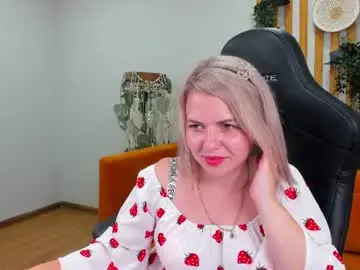 Chaturbate Free Live Porn of adeleravelle