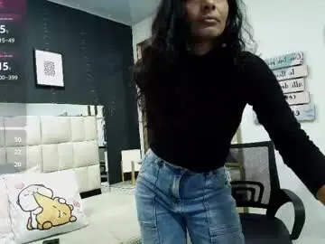 Chaturbate Live Sex Cam of gaby_jazmin