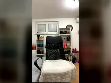 Chaturbate Watch Live Sex Cams of naughtysabine1