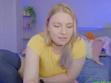 Chaturbate Watch Live Sex Cams of asiri_ocean