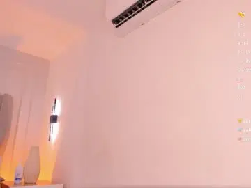 Chaturbate Live Porn of luisah_