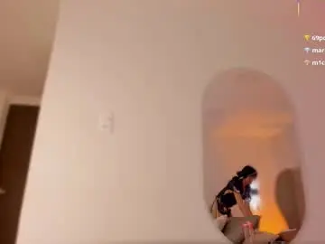 Chaturbate Live Sex of luisah_