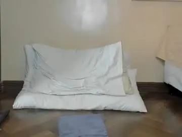 Chaturbate Live Sex of bigtroublelittlechina