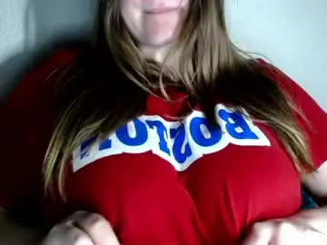 Chaturbate Sex Cam of royalboobs