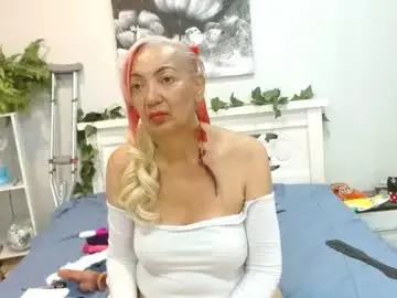 Chaturbate Nude Webcam of amelielux