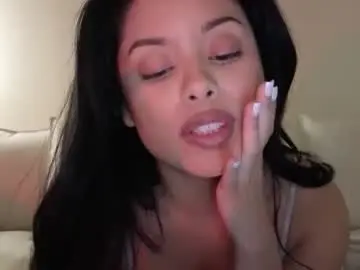 Chaturbate Adult Video Chat of amaya_floress