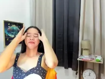 Chaturbate Live Sex Cam of yourtinybunny