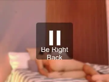 Chaturbate Live Sex Cam of emma_and_aysha