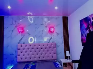 Chaturbate Live Sex Cam of auroradiaz_