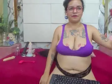 Chaturbate Watch Live Sex Cams of saraparquer
