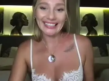 Chaturbate Best live sex cam show of stella_loveu