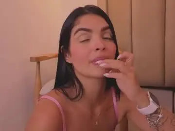 Chaturbate Free Porn Cam of mollyrosse1