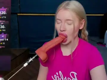 Chaturbate Free Porn Cam of lillie_berry