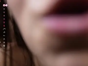 Chaturbate Free Porn Cam of mon1_day