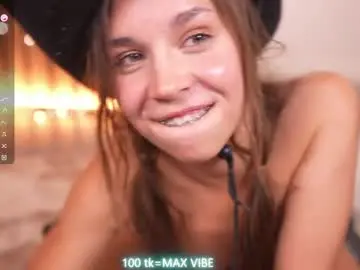 Chaturbate Sex Cam of mon1_day
