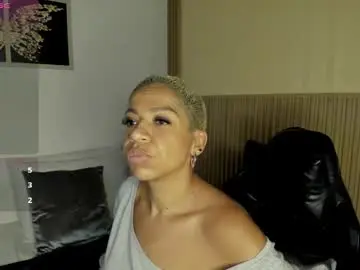 Chaturbate Live Sex of summer_night_