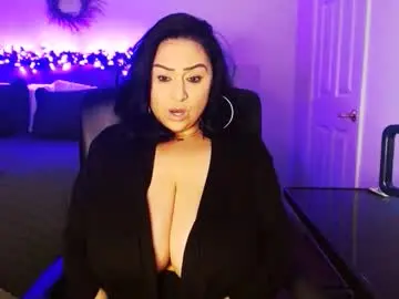 Chaturbate Live Sex Cam of alyssiaamorexo
